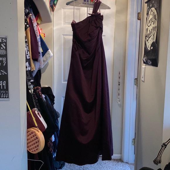 David’s Bridal Floor Length Plum Gown - Picture 3 of 9